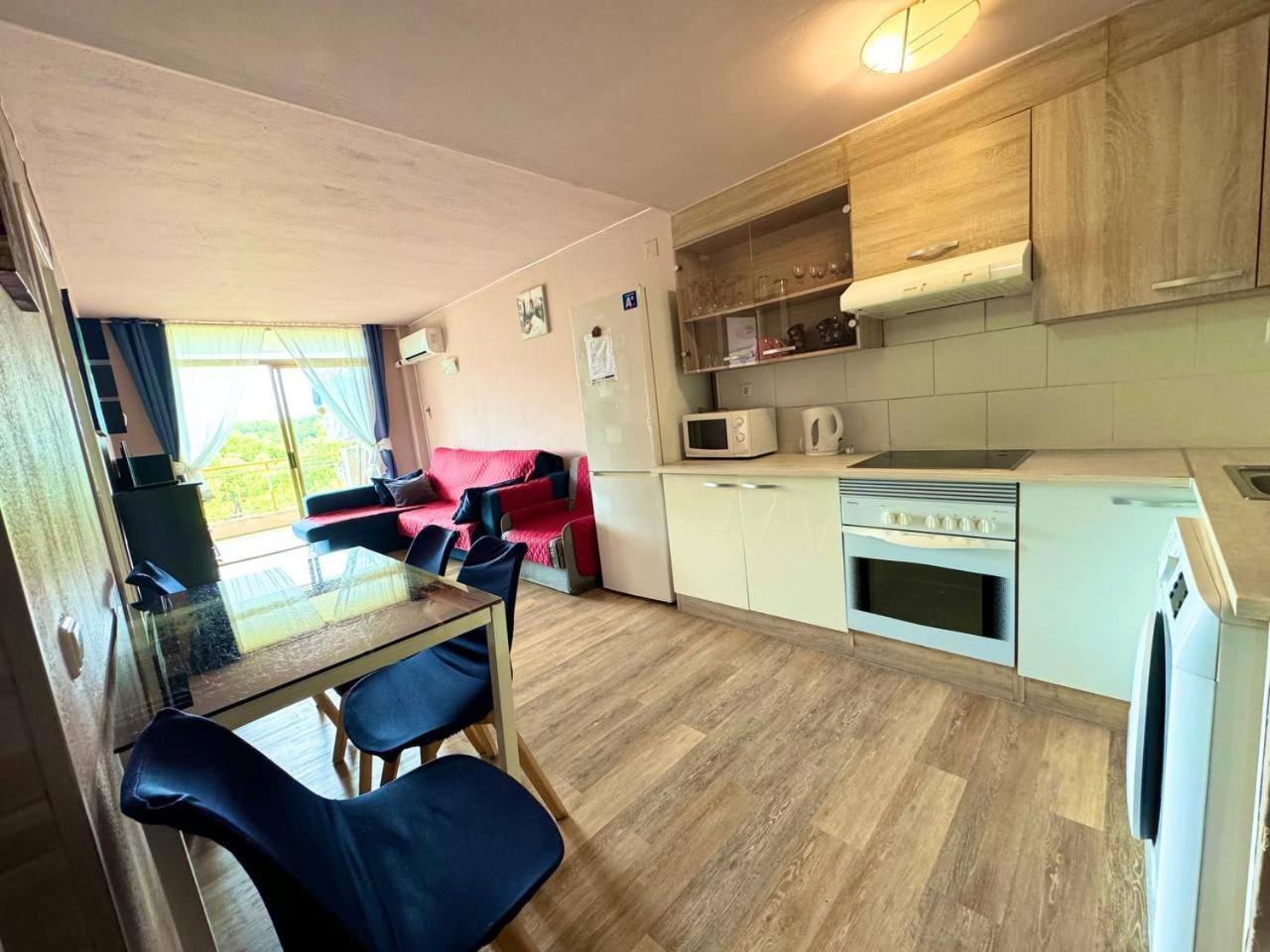 Appartement Apartsalou Lea *